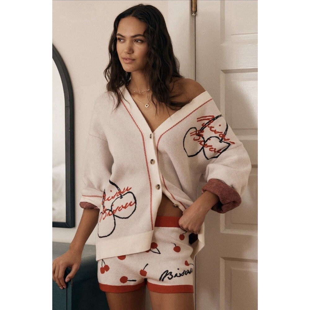 Anthropologie New SIMPLYEXTRAJORDANARY LyreBird US 8 LARGE Sweater Shorts Cherry